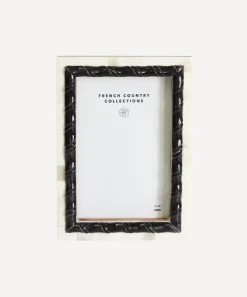 Black & White Spiral Photo Frame 4x6"