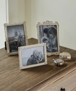 Brocante Filigree Top Photo Frame 4x6"