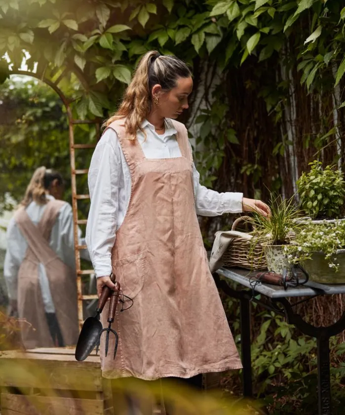 Cross Back Apron Pale Pink Stonewashed Linen