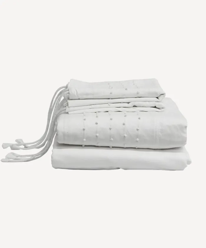 Embelli Super King Flat Sheet with Dots